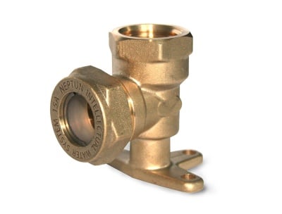 тройник с креплением