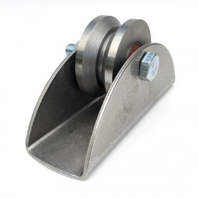 ролик мет на платформе