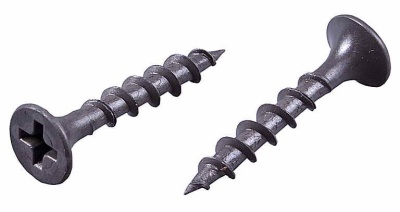 черные по дереву